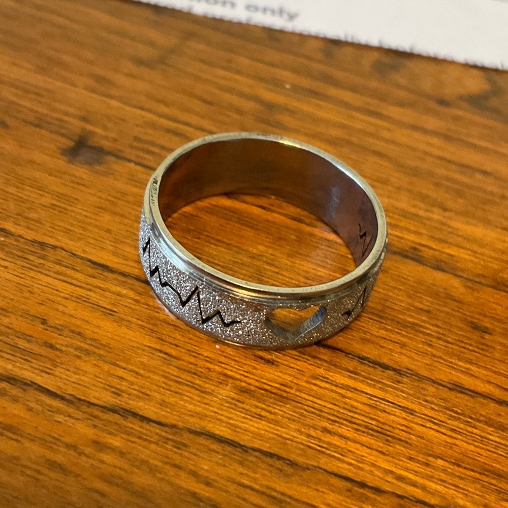 Silver Heartbeat Ring